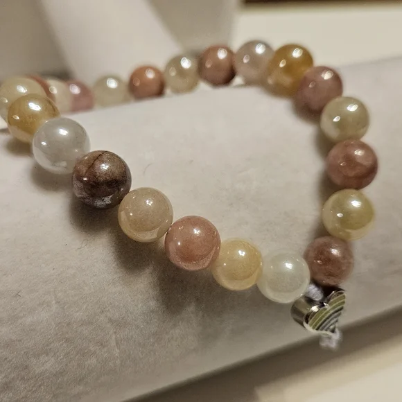 Elegant SUNSTONE Beaded Stretch Bracelet with Colorful Heart Charm ♡ Handmade ♡ - Picture 5 of 10